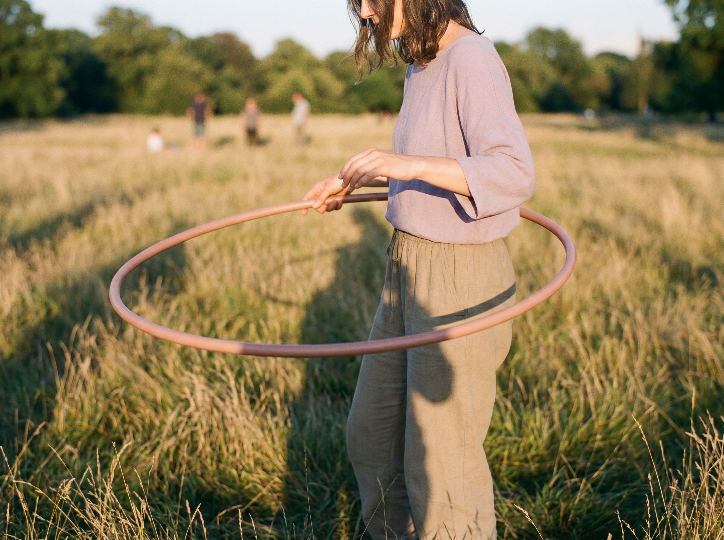 How to do hula hoop